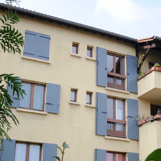 VOLETS BATTANTS PROVENÇAL BOIS FRANCE-FERMETURES