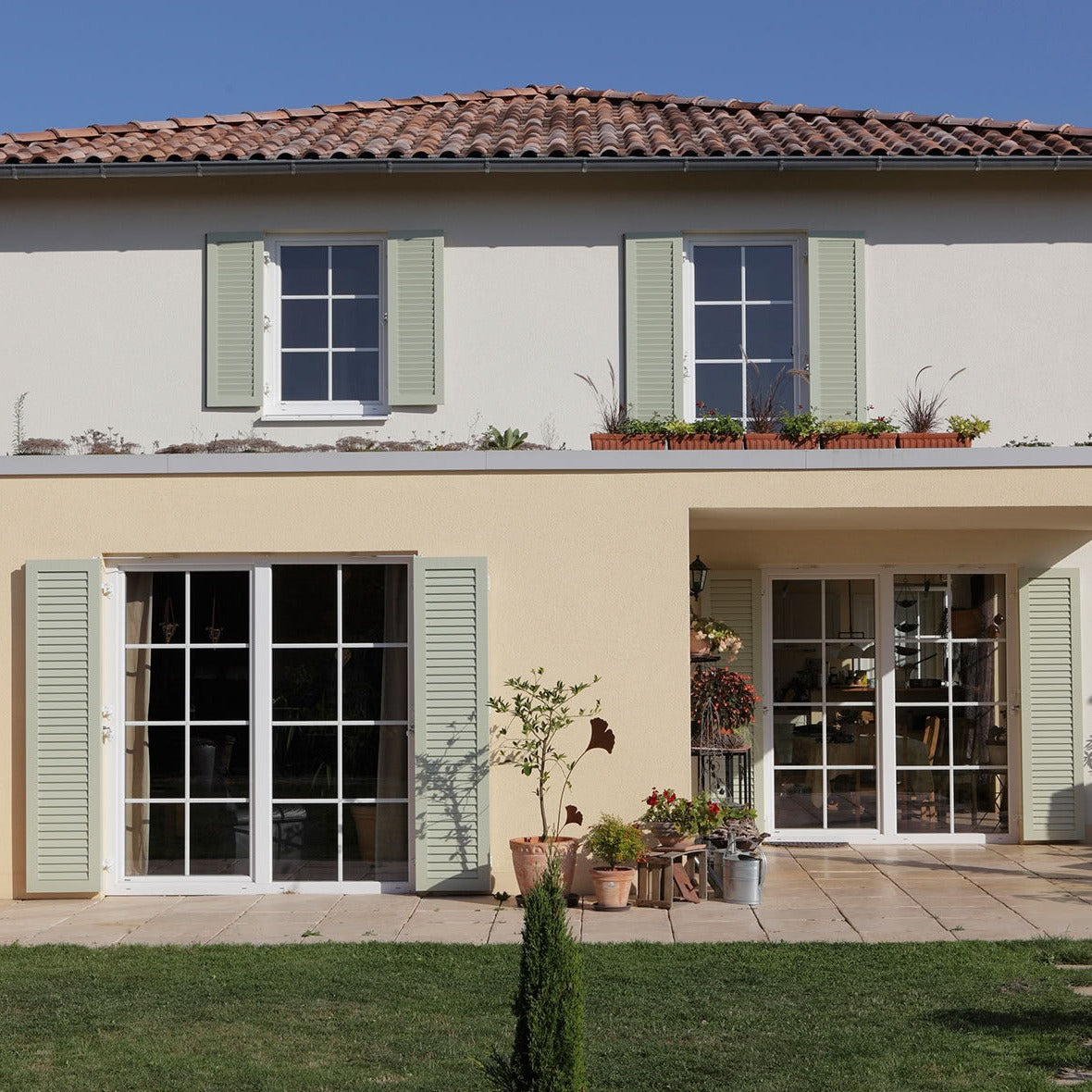 VOLETS BATTANTS EHRET EN ALUMINIUM