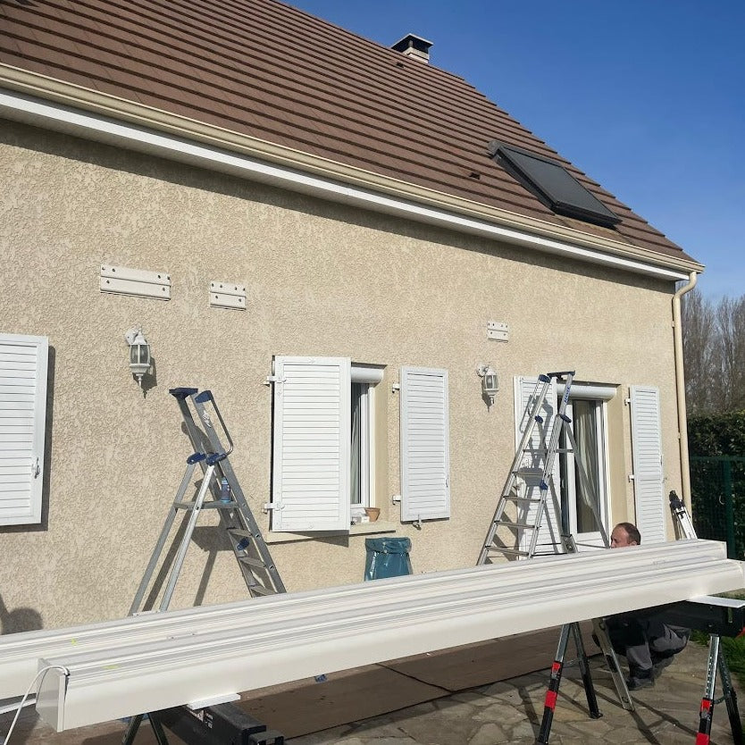 INSTALLATION 2 STORES COFFRES B27 - BLANC ÉLECTRIQUE - MARCOUSSIS (91)