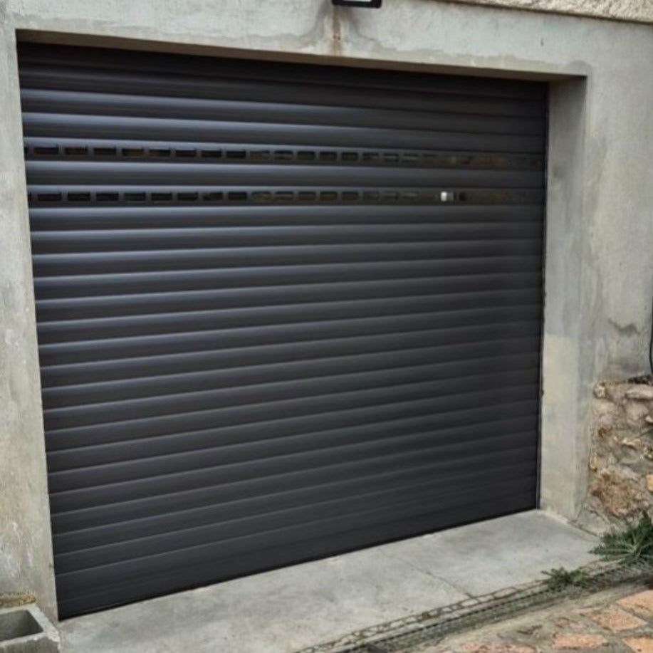 REMPLACEMENT DE PORTE DE GARAGE LAKAL - CROSNE (91)