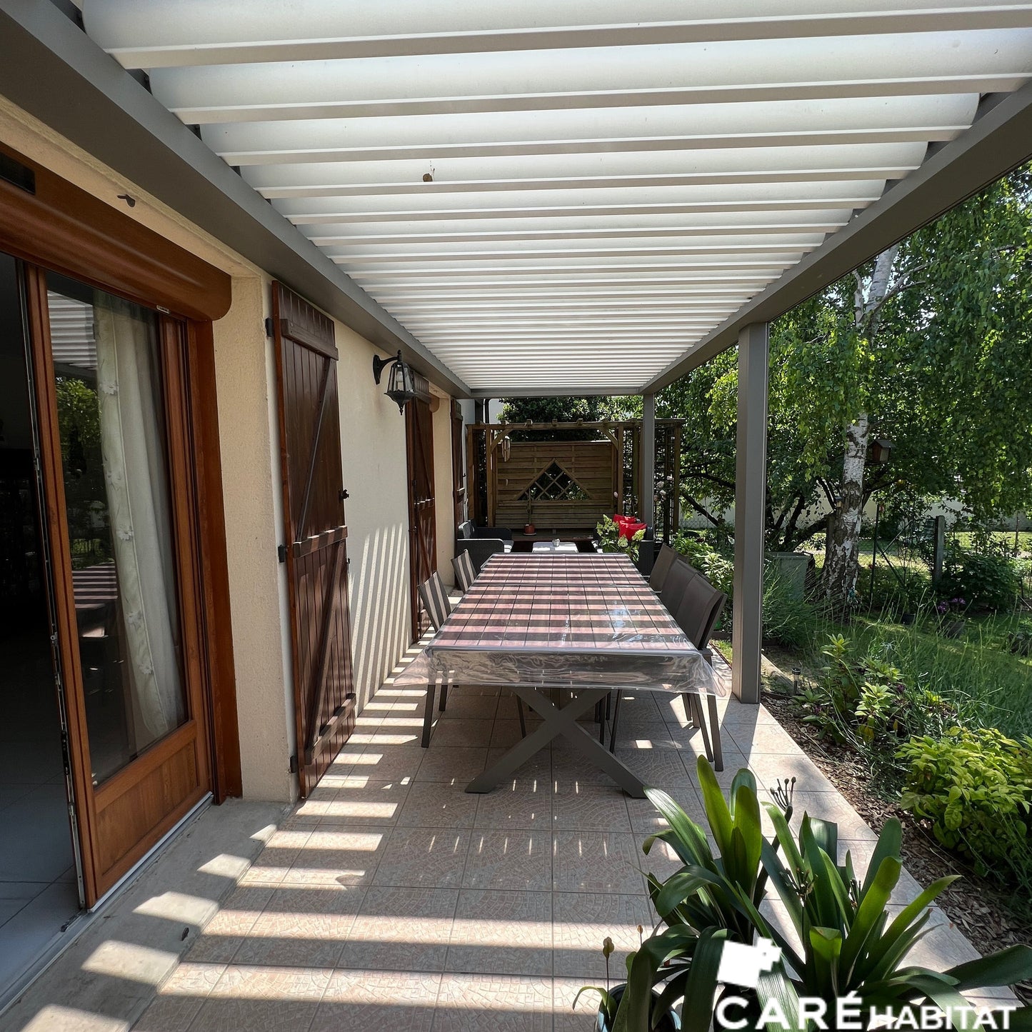 INSTALLATION PERGOLA SUR MESURE - CROSNE (91)