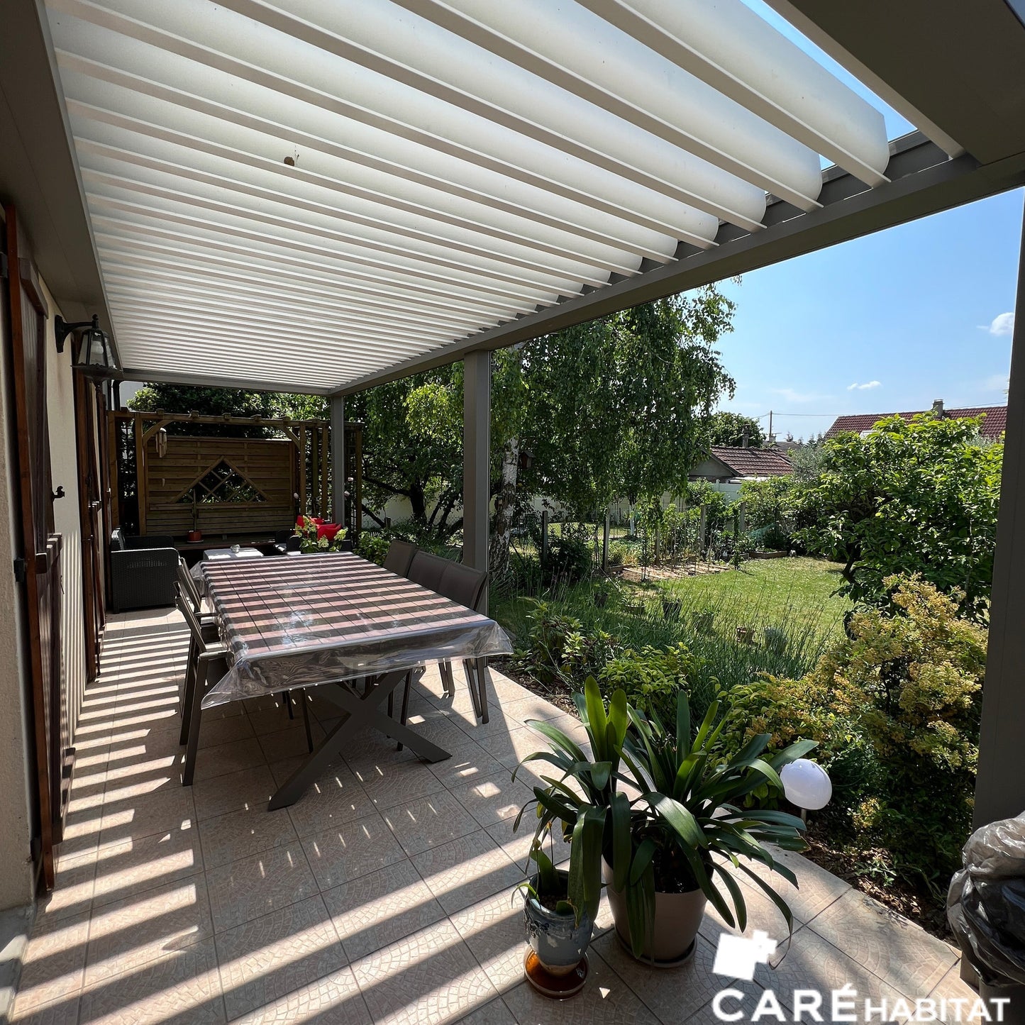 INSTALLATION PERGOLA SUR MESURE - CROSNE (91)