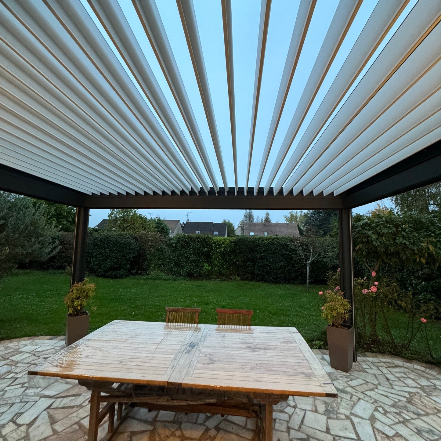 PERGOLA PONTAULT-COMBAULT (77)