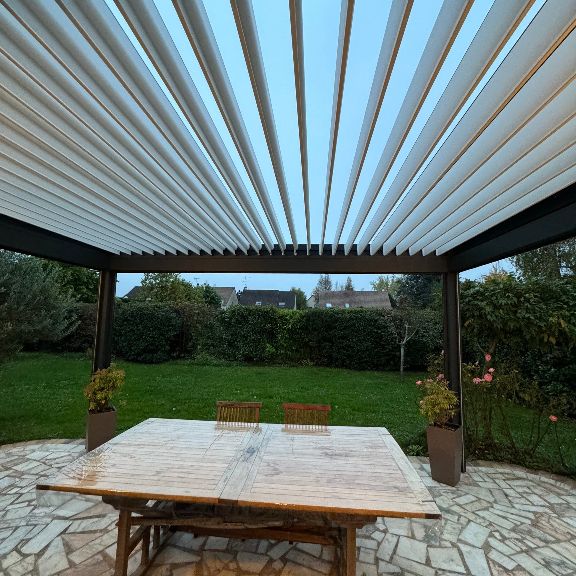 PERGOLA PONTAULT-COMBAULT (77)