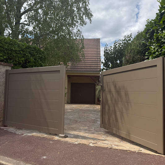 PORTAIL EN ALUMINIUM À SUCY-EN-BRIE (94)